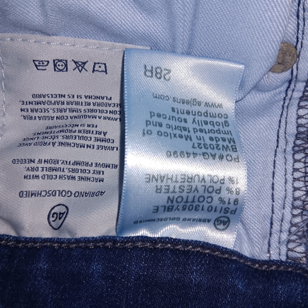 lululemon athletica Womens  Size 6 - Picture 2 of 8